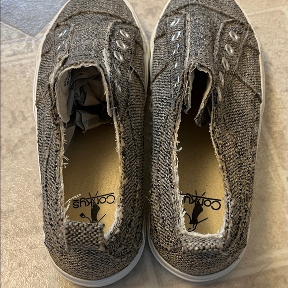 Corky Babalu Stylish Textured Sneakers with White Soles NWOT 7 - Picture 4 of 8